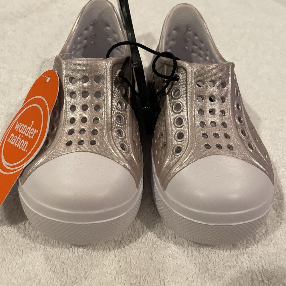 Wonder Nation Girls Toddler Shoes Rose Gold Size 5/6 NEW with Tags